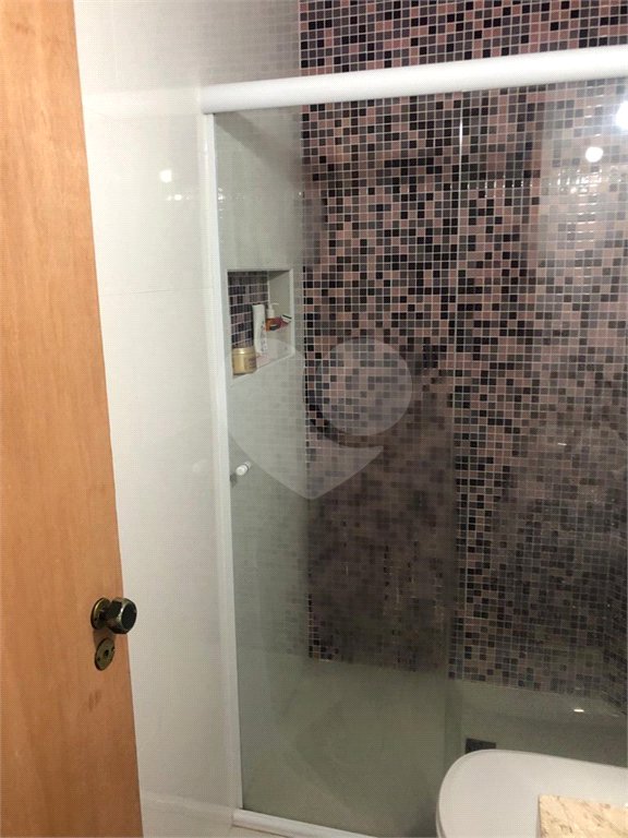Casa à venda com 3 quartos, sendo 1 suíte, no condomínio Residencial Sabará, São Paulo - SP
