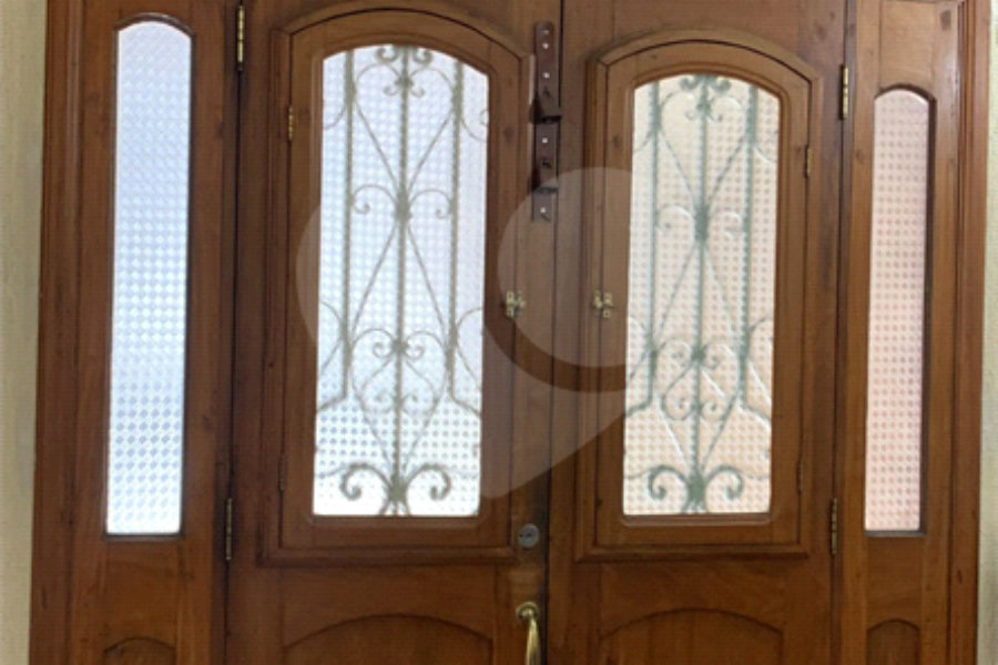 Casa Térrea à venda com 3 quartos, sendo 1 suíte, em Horto, São Paulo, SP