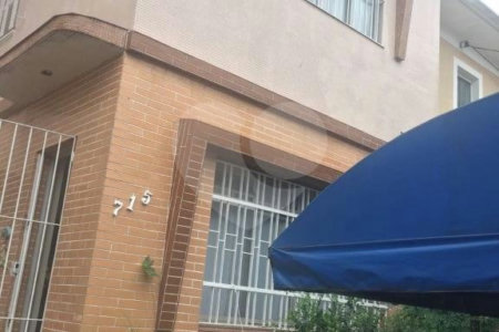 Sobrado à venda com 4 quartos, sendo 1 suíte, em Vila Mariana, São Paulo, SP