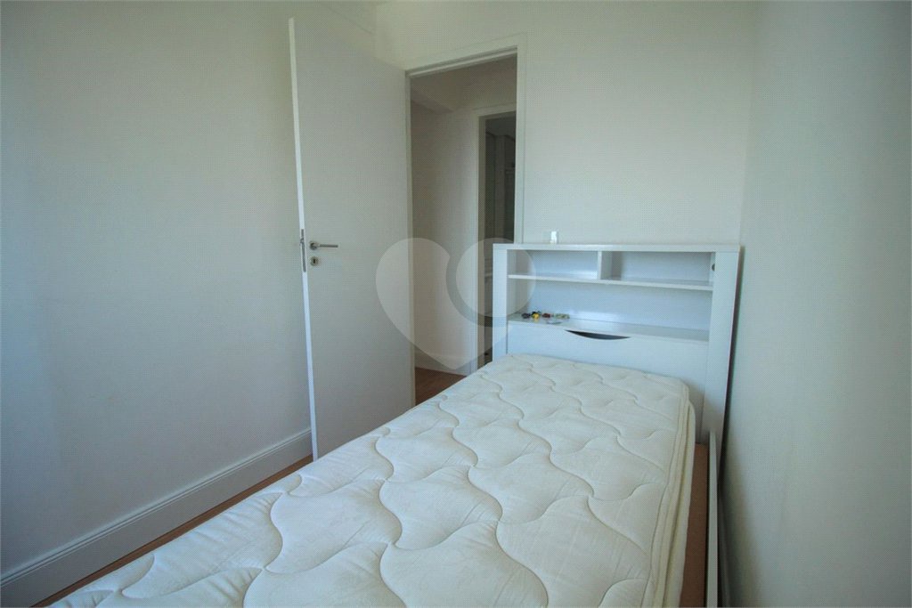 Apartamento à venda com 3 quartos, sendo 1 suíte,  em Mooca, São Paulo, SP