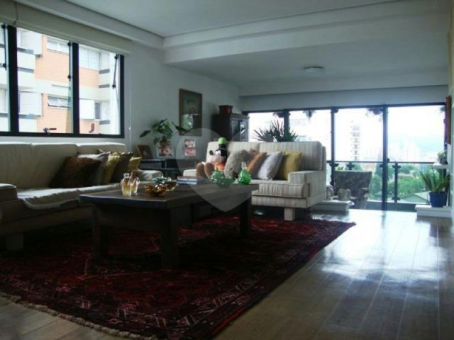 Apartamento à venda com 4 quartos, sendo 2 suítes,  em Água Fria, São Paulo, SP
