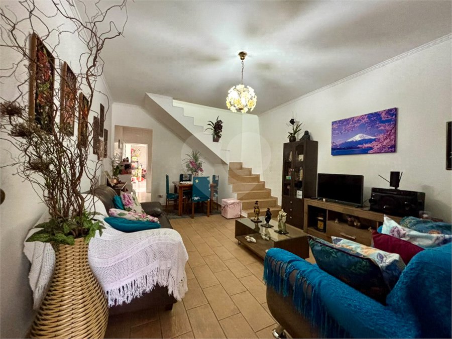 Casa à venda com 3 quartos em Vila Galvão, Guarulhos, SP
