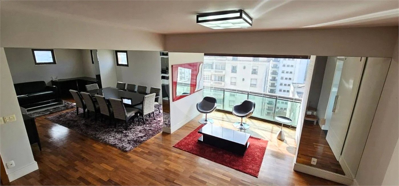 Duplex à venda com 4 suítes em Jardim Paulista, São Paulo, SP