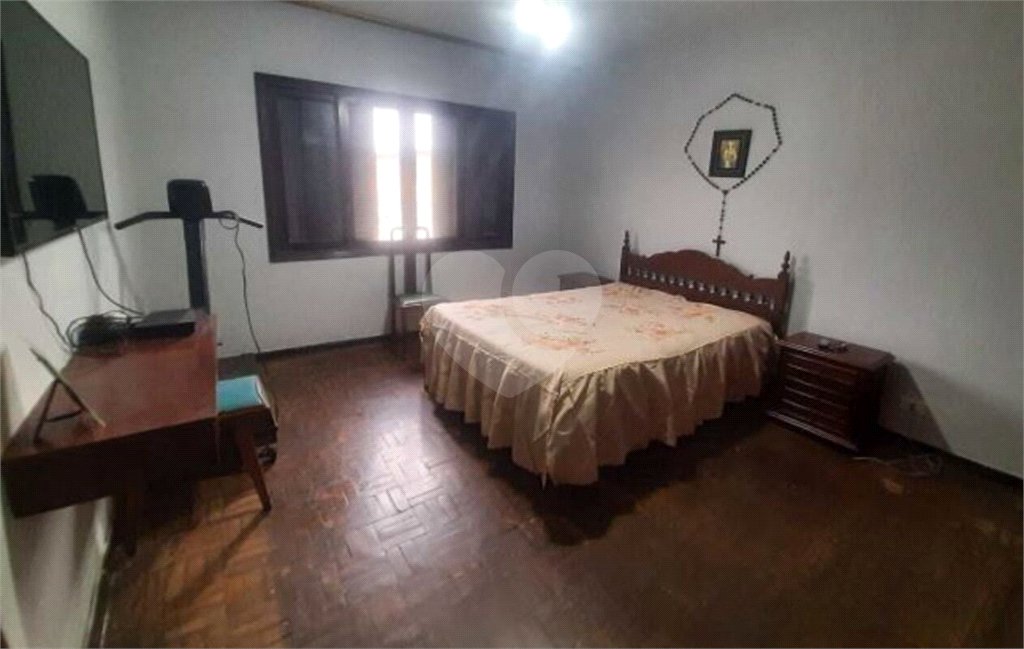 Sobrado à venda com 5 quartos, sendo 1 suíte, em Jardim Sabará, São Paulo, SP