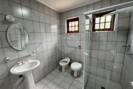 Casa à venda ou para alugar com 4 quartos, sendo 3 suítes, no condomínio Estância Marambaia, Vinhedo - SP