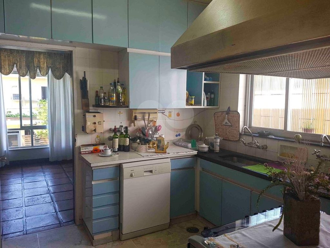 Casa à venda com 7 quartos, sendo 2 suítes, em Brooklin Paulista, São Paulo, SP