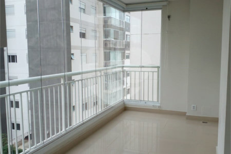 Apartamento à venda com 3 quartos, sendo 1 suíte, em Jardim Vazani, São Paulo, SP