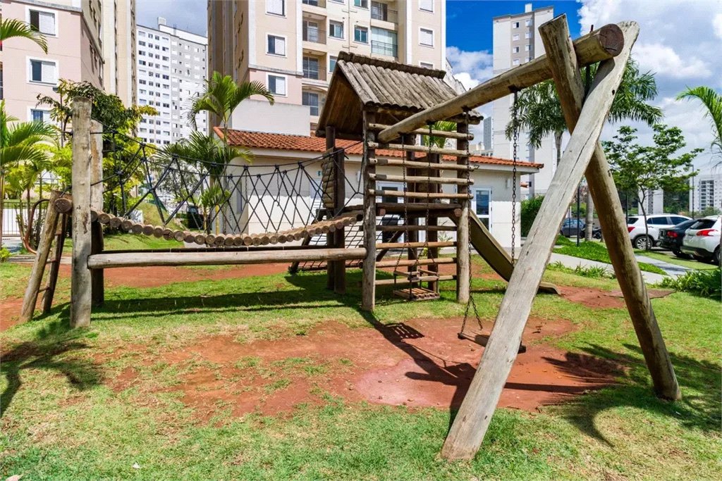 Apartamento à venda com 2 quartos, sendo 1 suíte,  em Vila Andrade, São Paulo, SP