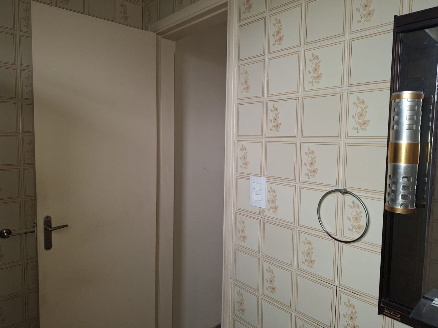 Apartamento Amplo a Apenas 120 Metros da Praia – Localização Privilegiada na Ponta da Praia!