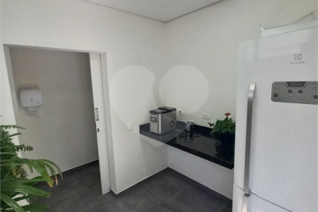 Apartamento à venda com 3 quartos, sendo 1 suíte, em Vila Andrade, São Paulo, SP