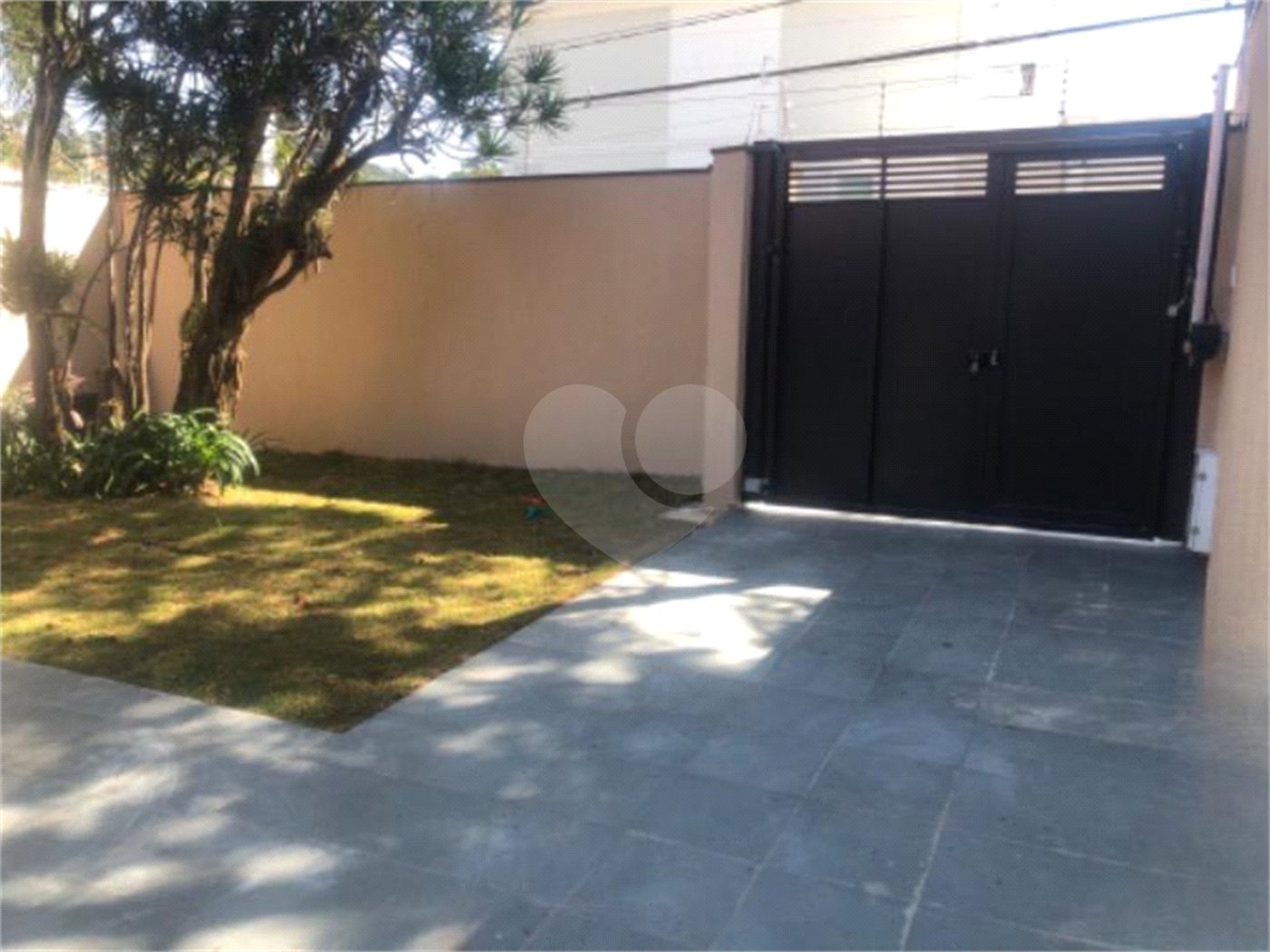 Casa à venda com 4 quartos, sendo 2 suítes,  em Horto Florestal, São Paulo, SP