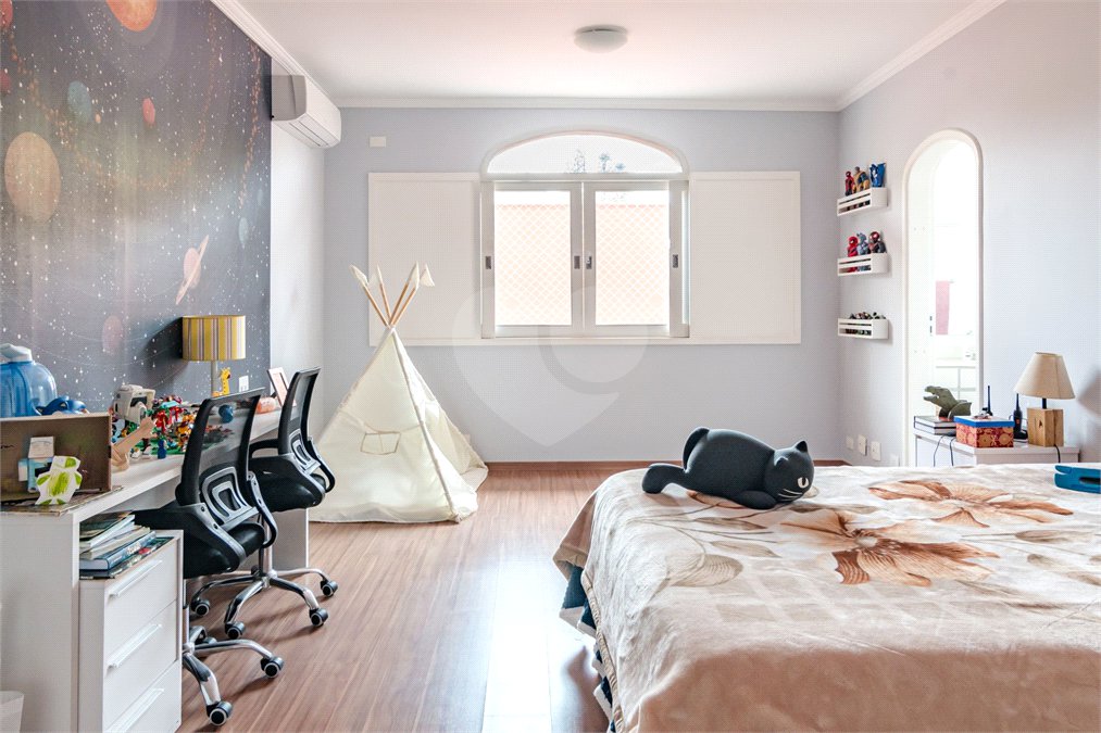 Casa à venda com 4 suítes no condomínio Residencial Chácara Monte Alegre, São Paulo - SP