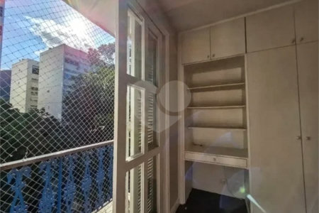 Apartamento à venda com 4 quartos, sendo 1 suíte, em Lagoa, Rio de Janeiro, RJ