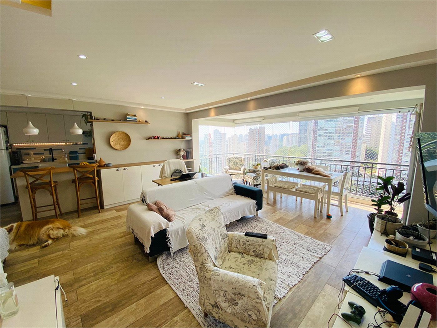 Apartamento à venda com 2 quartos, sendo 1 suíte,  em Jardim Caboré, São Paulo, SP