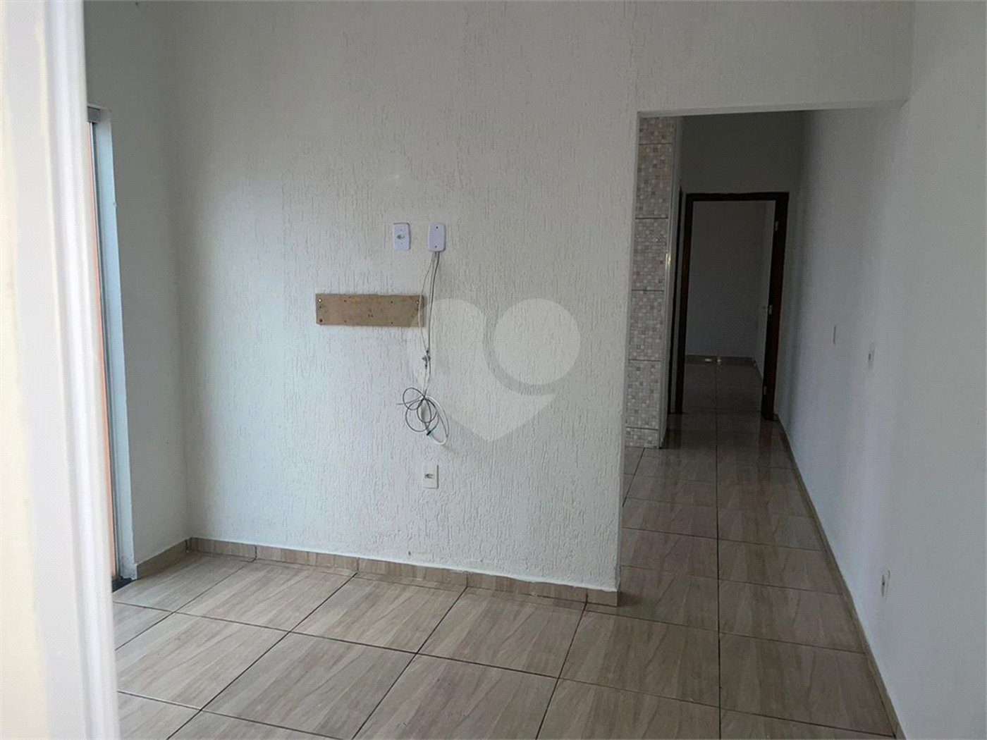 Casa à venda com 2 quartos em Vila Carvalho, Itapetininga, SP