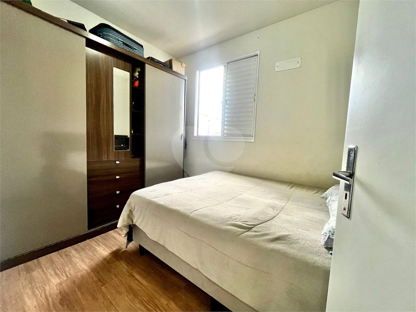 Casa à venda com 2 quartos, sendo 1 suíte,  no condomínio Residencial Jasmin, Itapetininga - SP