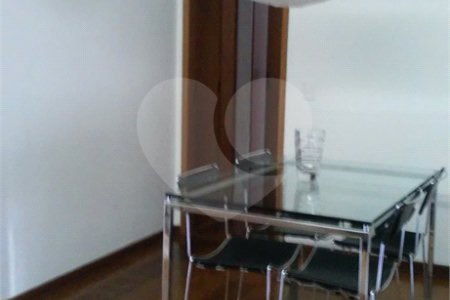 Apartamento à venda com 3 quartos, sendo 1 suíte, em Jardim Vitória Régia, São Paulo, SP