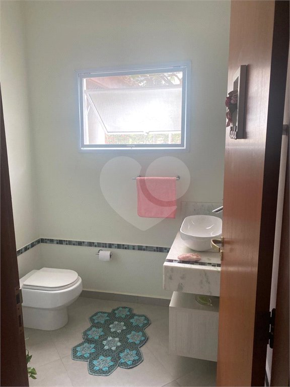 Casa à venda com 5 quartos, sendo 3 suítes, no condomínio Zuleika Jabour, Salto - SP
