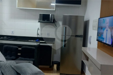 Apartamento à venda com 2 quartos em Jardim Itacolomi, São Paulo, SP