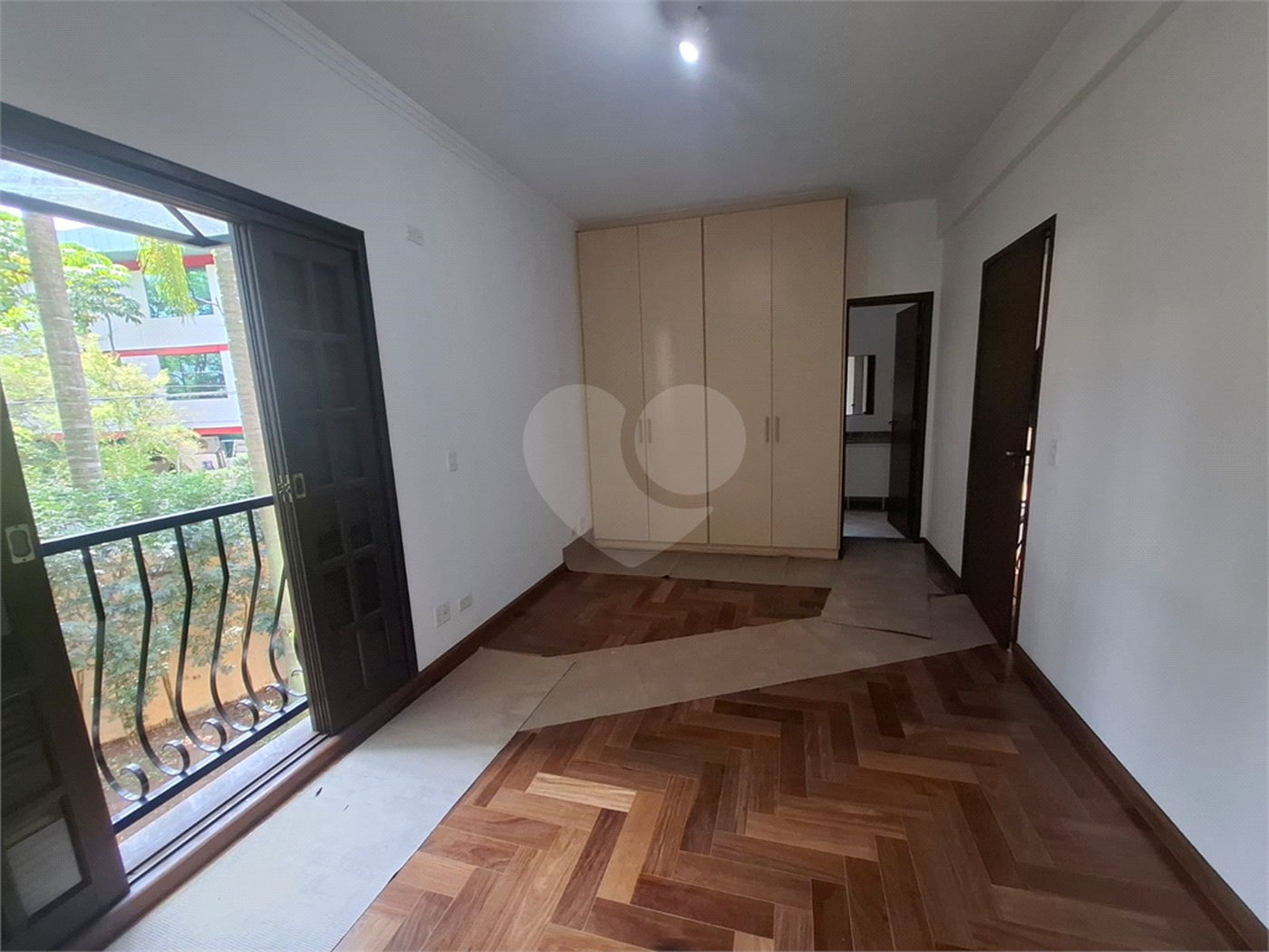 Casa para alugar com 4 quartos, sendo 2 suítes, no condomínio Palm Garden, São Paulo - SP