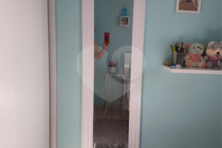 Apartamento à venda com 3 quartos, sendo 1 suíte,  em Vila Mogilar, Mogi das Cruzes, SP