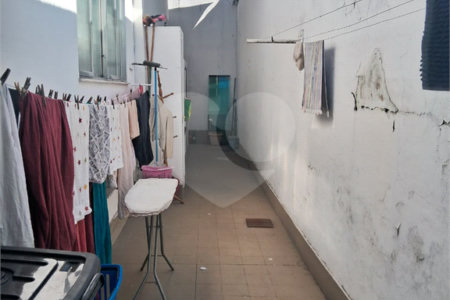 Casa à venda com 3 quartos, sendo 2 suítes, no condomínio Rio Bon, Rio de Janeiro - RJ