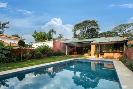 Casa Térrea à venda com 3 quartos, sendo 1 suíte,  em Alto da Boa Vista, São Paulo, SP