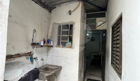 Casa à venda com 2 quartos em Santa Terezinha, São Paulo, SP