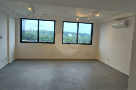 Sala à venda em Alto de Pinheiros, São Paulo, SP