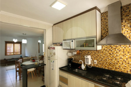Casa à venda com 2 quartos no condomínio Caminhos da Serra 4, Jundiaí - SP