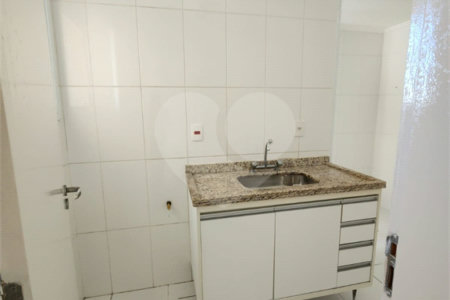 Apartamento à venda com 3 quartos, sendo 1 suíte,  no Centro, São Bernardo do Campo, SP