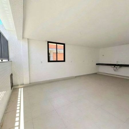 Sobreposta Alta à Venda na Aparecida em Santos | 3 Suítes | Piscina | Salão de Festas | 2 Vagas | 202 m²