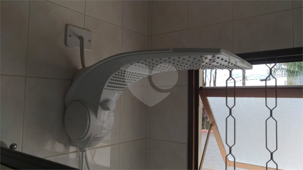 Casa à venda ou para alugar com 2 quartos, sendo 1 suíte, em Jardim do Lago, Atibaia, SP