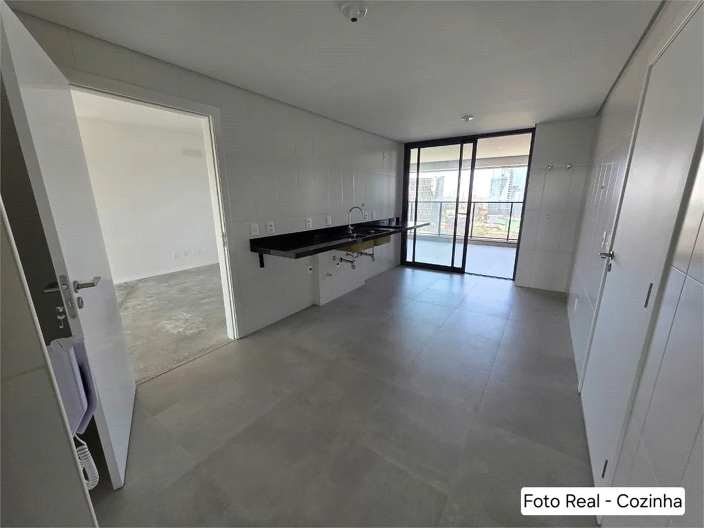 Apartamento à venda com 4 suítes em Jardim Morumbi, São Paulo, SP