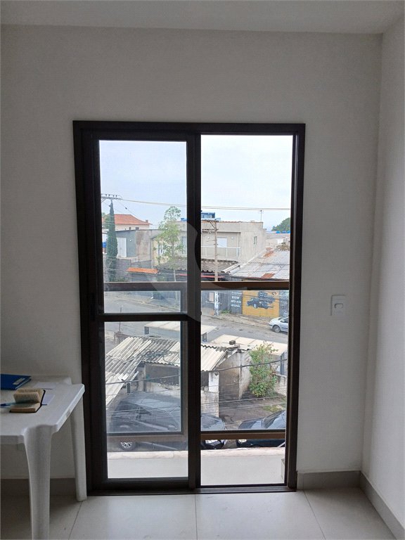 Apartamento à venda com 2 quartos em Vila dos Remédios, São Paulo, SP