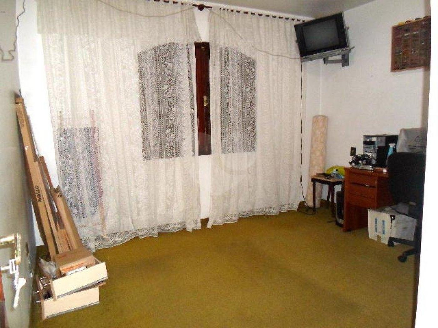Sobrado à venda com 4 quartos, sendo 2 suítes, em Jardim Leonor Mendes de Barros, São Paulo, SP