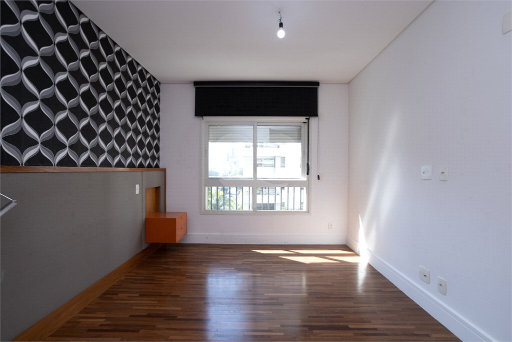 Apartamento à venda com 3 suítes em Itaim Bibi, São Paulo, SP