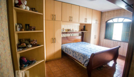 Casa à venda com 7 quartos, sendo 4 suítes,  em Vila Monumento, São Paulo, SP
