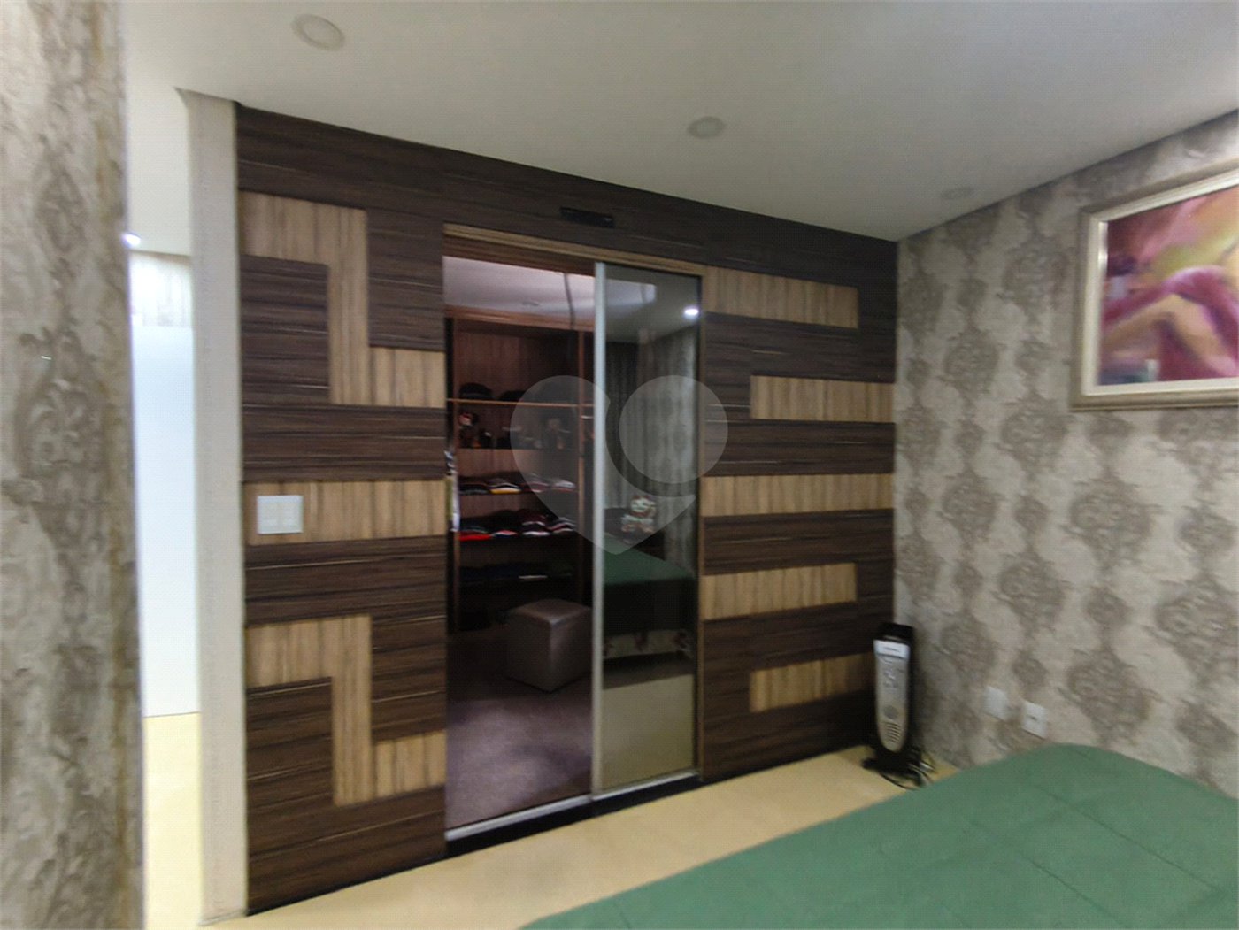 Apartamento à venda com 2 quartos, sendo 1 suíte,  em Jardim Consórcio, São Paulo, SP