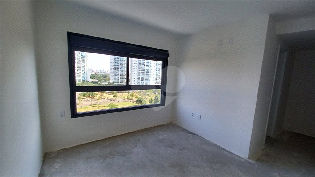 Apartamento à venda com 4 quartos, sendo 3 suítes, em Água Branca, São Paulo, SP