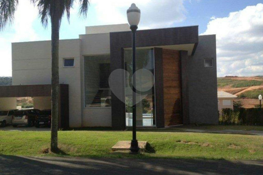 Sobrado à venda com 4 suítes em Posse Nova, Itupeva, SP