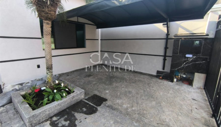 Casa Térrea à venda com 3 quartos, sendo 1 suíte,  em Jardim Rosália Alcolea, Sorocaba, SP