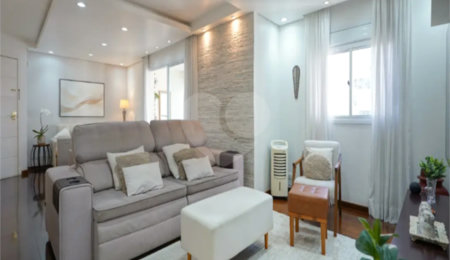Apartamento à venda com 3 quartos, sendo 2 suítes,  em Vila Sofia, São Paulo, SP