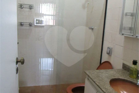 Casa Térrea à venda com 2 suítes em Vila Gustavo, São Paulo, SP