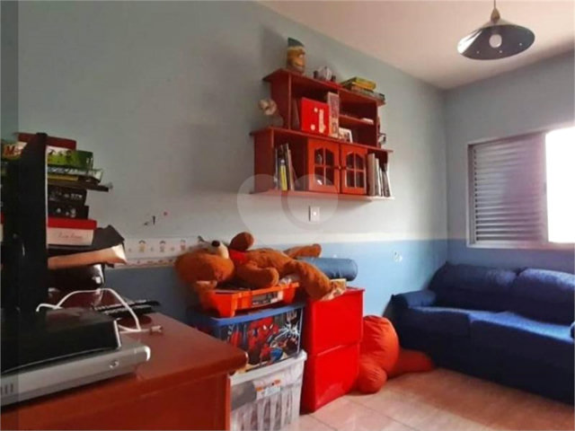 Sobrado à venda com 3 quartos, sendo 2 suítes,  em Parada Inglesa, São Paulo, SP