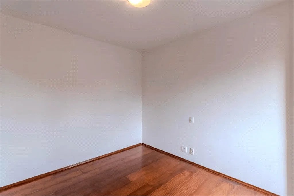 Apartamento à venda com 4 quartos, sendo 2 suítes,  em Paraíso do Morumbi, São Paulo, SP