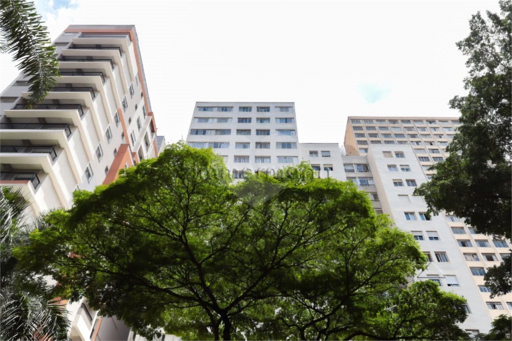 Apartamento espaçoso próximo ao Metrô Santa Cecília com forte potencial de valorização