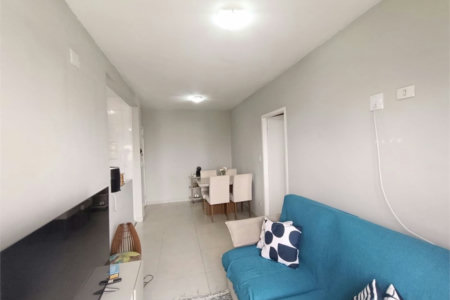 Apartamento Residencial à venda, Vila Matias, Santos - AP0656.