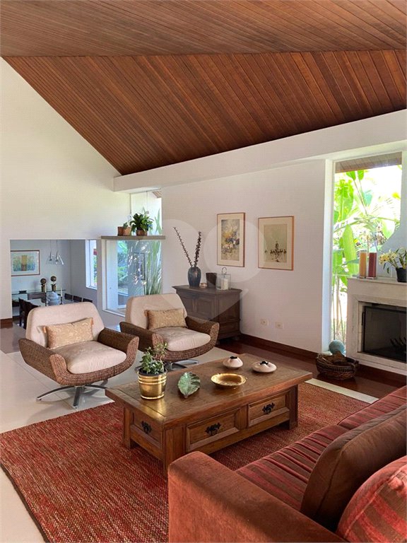 Casa à venda com 3 suítes em Fazenda Morumbi, São Paulo, SP