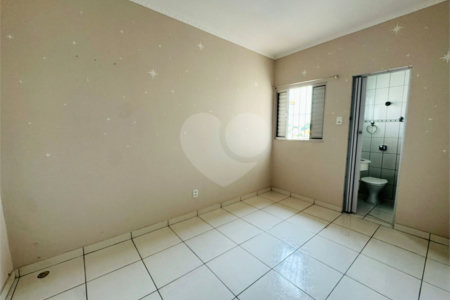 Casa à venda com 3 quartos, sendo 1 suíte,  em Vila Leonor, Guarulhos, SP